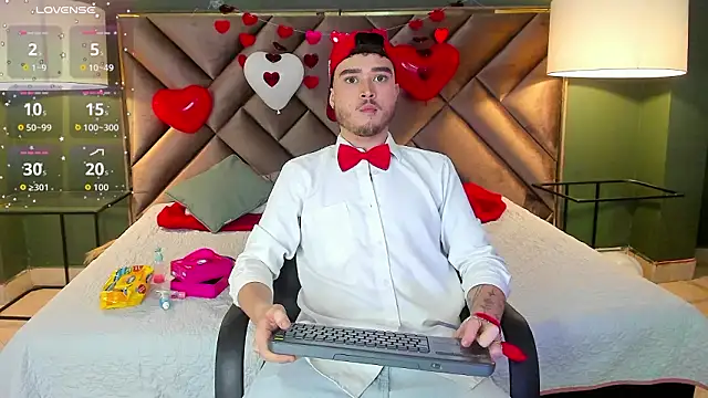 Salvattore Muller online show from 02/15/26, 09:11