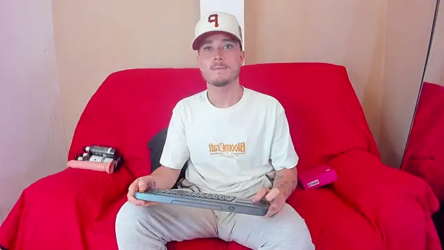 Salvattore Muller online show from 04/09/26, 05:40