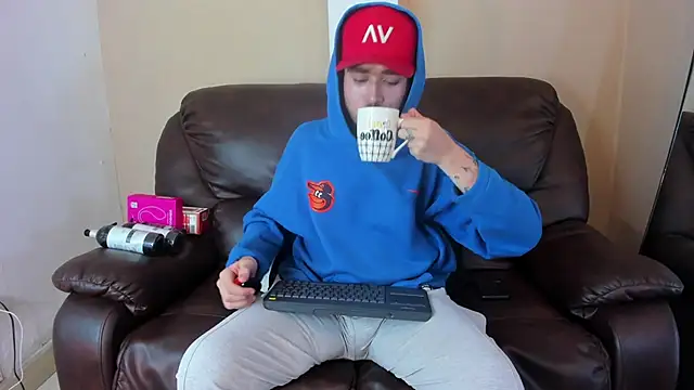 Salvattore Muller online show from 04/14/26, 10:05