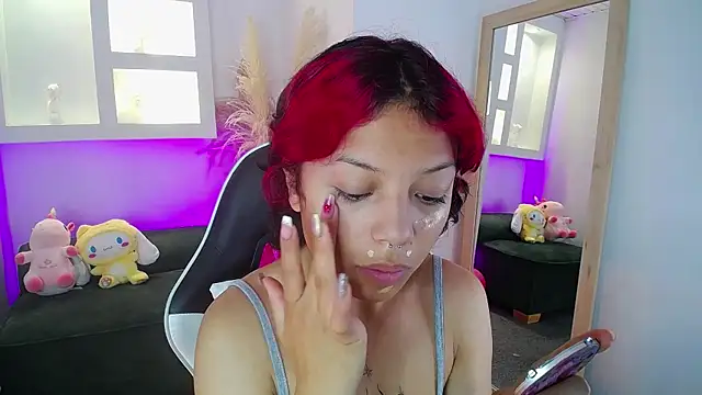 melodyy as online show from 05/13/26, 12:46
