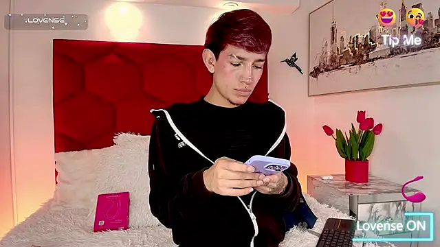 Taylor Snow online show from 03/06/26, 08:05