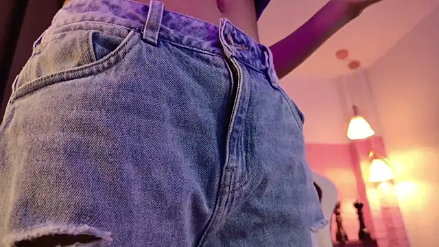 Dulce Stormy online show from 03/06/26, 12:12