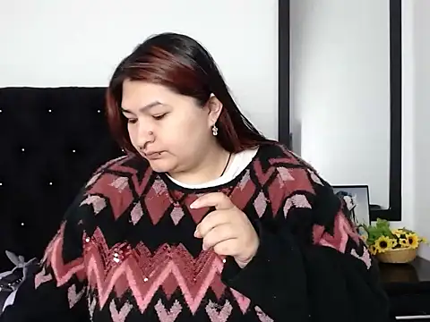 LauraHorny69 online show from 02/09/26, 12:53