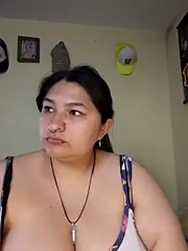Snapshot of LauraHorny69 chatting on 06/30/26, 08:54 LauraHorny69 online show from 06/30/26, 08:54