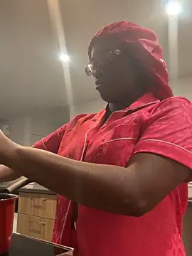 icelyne 2001 online show from 03/06/26, 12:07