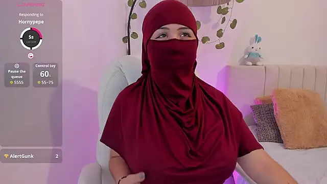  Amirah online show from 04/17/26, 06:44