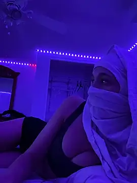 SexySkiBunny online show from 01/15/26, 05:23