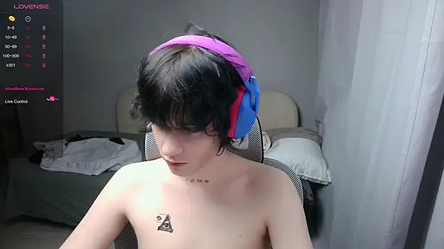 LeonBoykisser online show from 02/13/26, 12:23