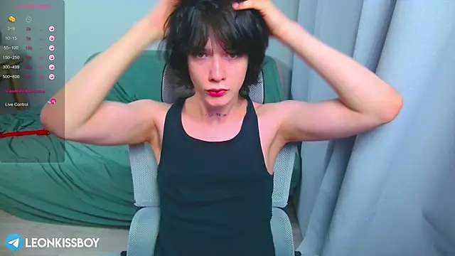 LeonBoykisser online show from 04/03/26, 04:49