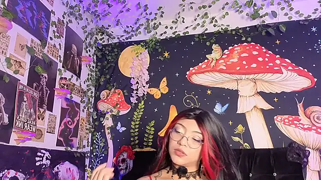 victoriia thompson online show from 04/04/26, 09:56