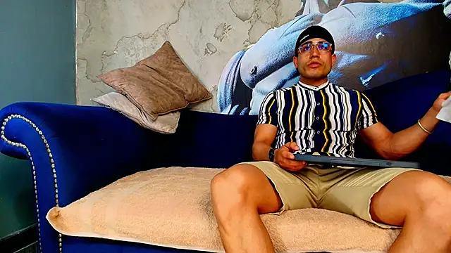 Vans Ross online show from 03/13/26, 07:09