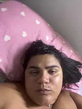 MorenaCariok online show from 04/17/26, 03:48