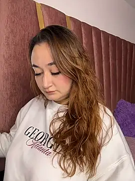 SalomeFlores online show from 03/17/26, 12:26