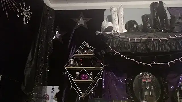 allymoon1369 online show from 06/01/26, 12:34