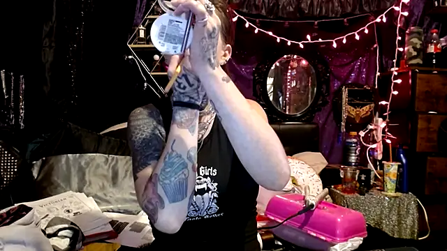 allymoon1369 online show from 06/08/26, 10:54
