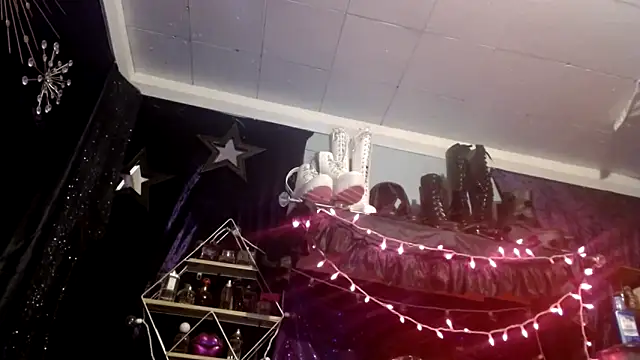allymoon1369 online show from 07/02/26, 03:17