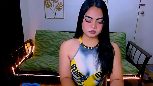LovelyCock4Play online show from 05/04/26, 10:00