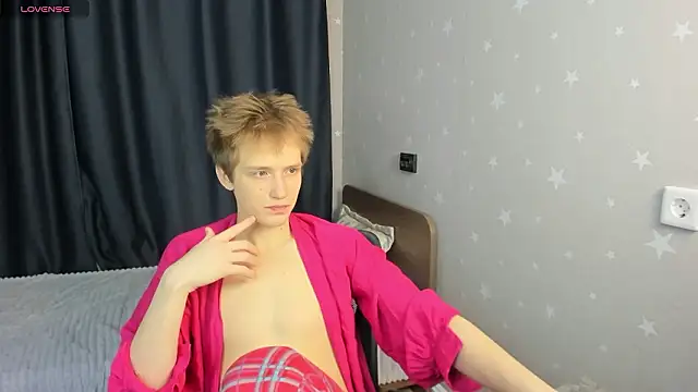 Kai Milller online show from 02/10/26, 07:18