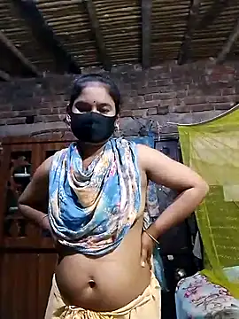 Hot Sweeti online show from 04/18/26, 09:48