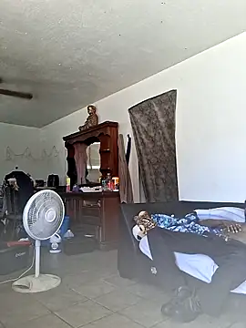 LadySn0w26 online show from 03/21/26, 07:28