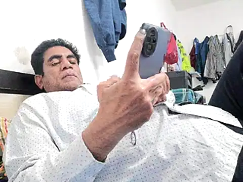 Aafreen999 online show from 02/08/26, 08:07