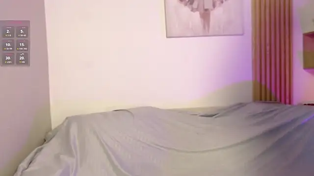 chloe peach  online show from 04/10/26, 12:10