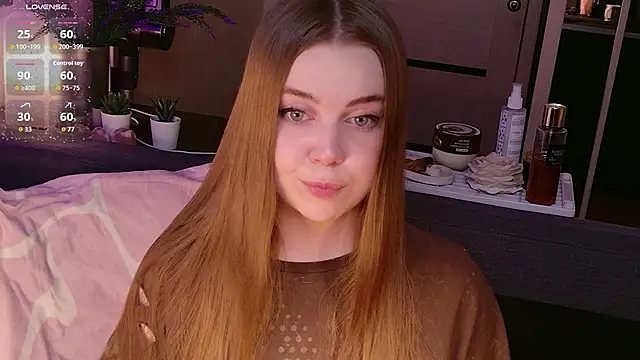 Snapshot of bratwifelina chatting on 03/03/26, 03:07 bratwifelina online show from 03/03/26, 03:07