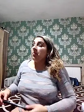 AntoAntonianna online show from 02/09/26, 09:24