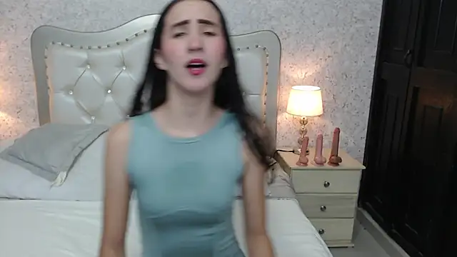 skinny keily14 online show from 02/25/26, 12:04