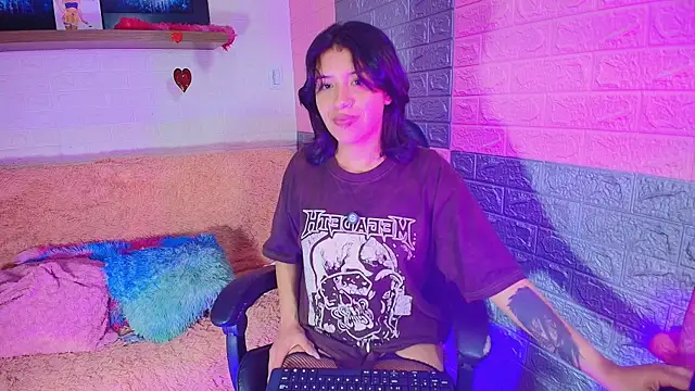 hotcakes uwu online show from 05/30/26, 03:14