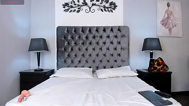 Kiri Black  online show from 02/27/26, 04:45