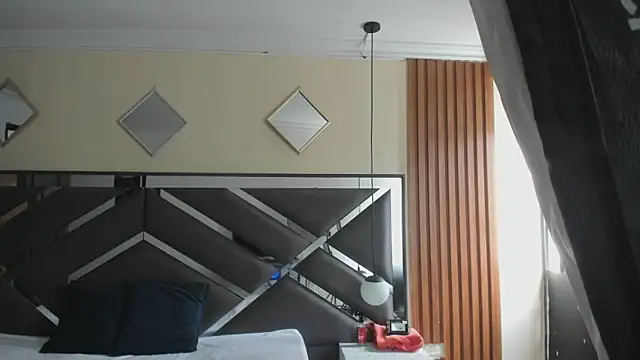 Ambarross  online show from 03/27/26, 01:33