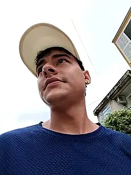 attractive-sexx online show from 04/17/26, 06:11