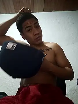 Snapshot of jheico_collins chatting on 02/04/26, 02:45 jheico collins online show from 02/04/26, 02:45