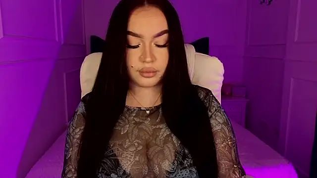 tinafox  online show from 03/13/26, 08:10