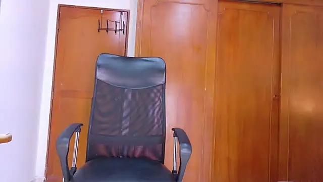 samirths boy  online show from 07/14/26, 07:41