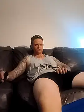ThickaThuckDick07 online show from 04/21/26, 05:58