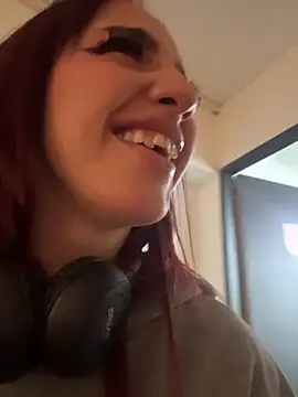 elodie rouge online show from 03/03/26, 12:11