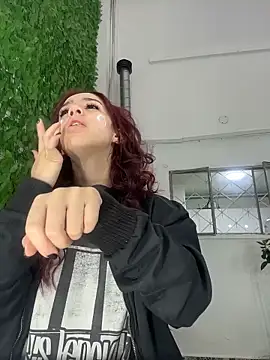 elodie rouge online show from 03/23/26, 11:36