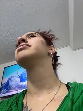 elodie rouge online show from 04/20/26, 11:35