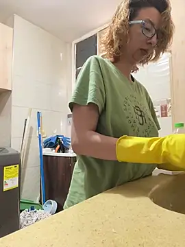 RavenEllieUniverse online show from 02/12/26, 09:54