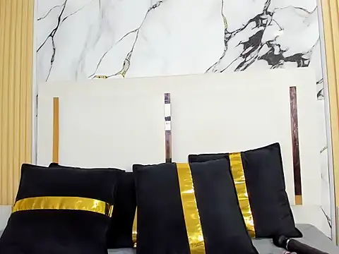 Zoehoney hl online show from 03/12/26, 03:12