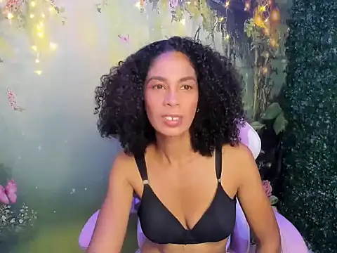 Snapshot of rosa_skinny chatting on 05/09/26, 08:03 rosa skinny online show from 05/09/26, 08:03
