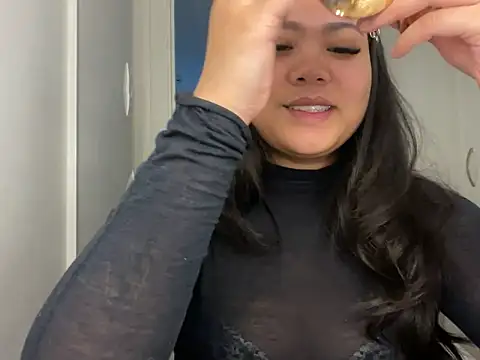 TitiTinyThai online show from 03/31/26, 05:46