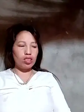 Gummiesu online show from 04/11/26, 08:02