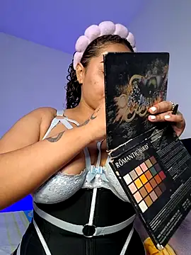 curly girl 31 online show from 02/05/26, 07:07