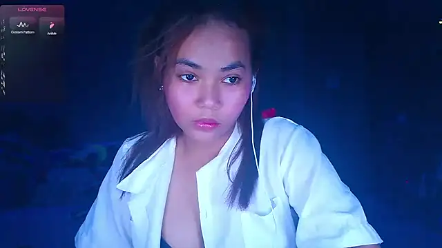 Pearlveil online show from 02/23/26, 06:00