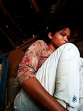 Snapshot of Jyoti_rathor chatting on 07/26/26, 02:42 Jyoti rathor online show from 07/26/26, 02:42