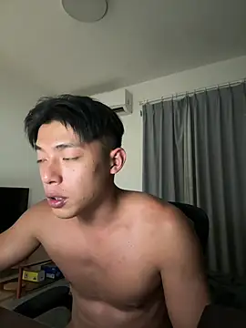 Yooo17 online show from 05/30/26, 02:47
