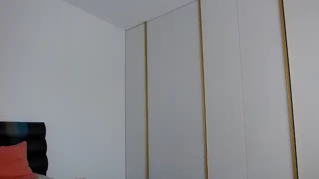 LunaVibes  online show from 02/27/26, 06:35